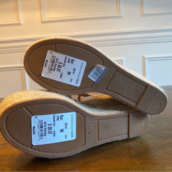 Marc Fisher LTD Espadrille Platform Wedge - Picture 4 of 8